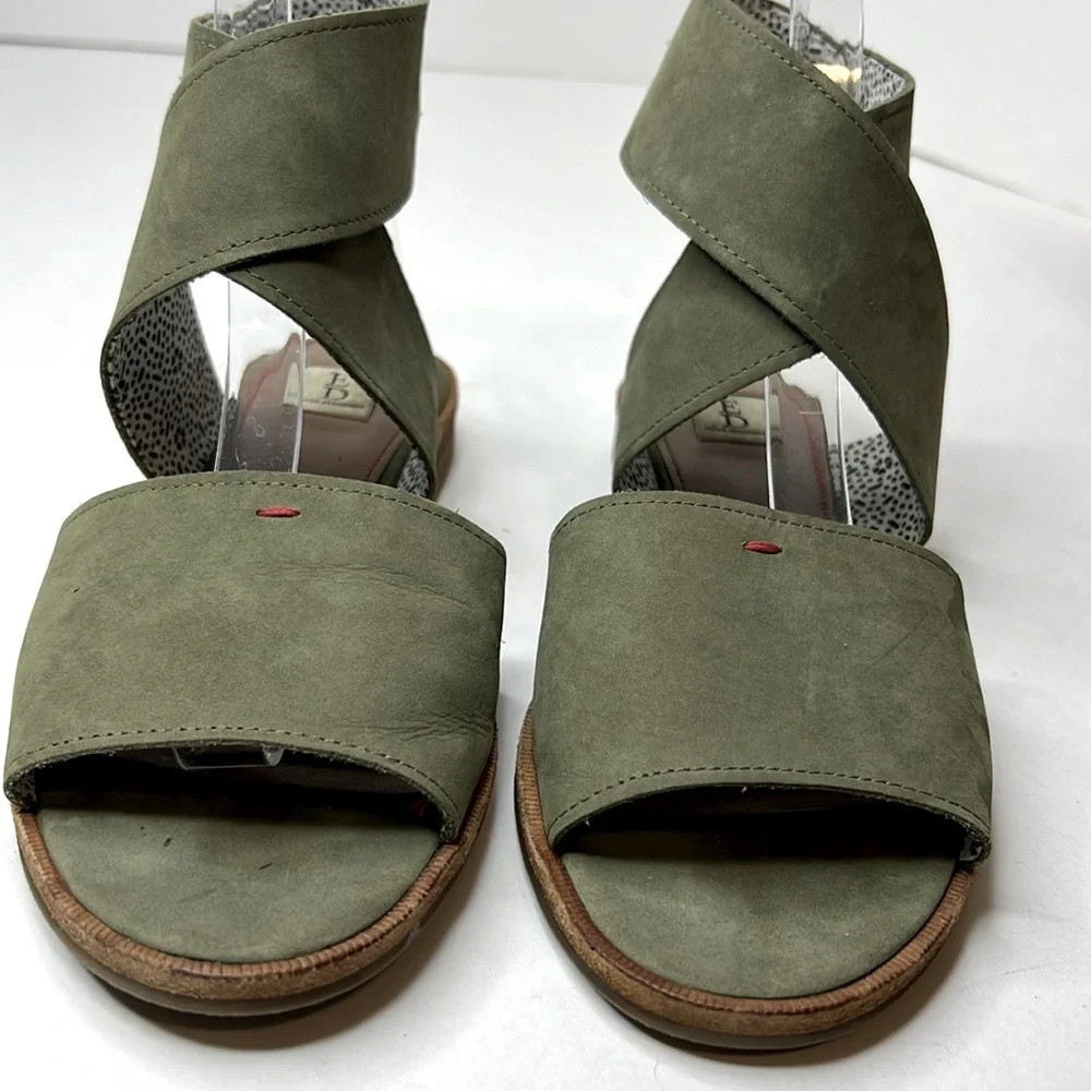 ED Ellen Degeneres Sanja Sandals Ankle Wrap Leather Suede Olive Comfort 7.5 37.5